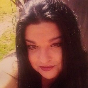 Meet your Posher, Michele